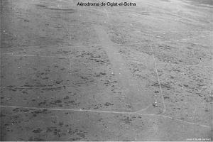 139-AERODROMES-ET-BASES-1945-1962-3-OGLAT EL BONA (50)